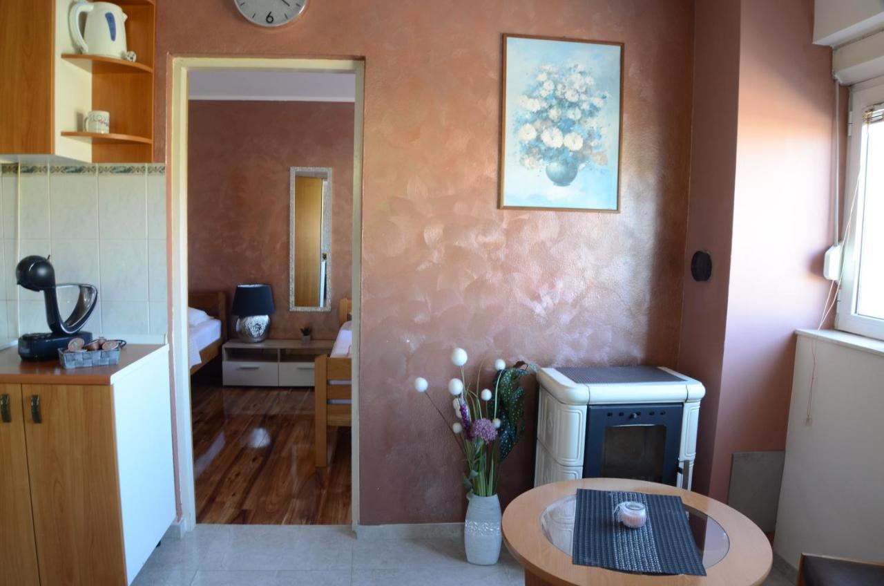 Apartman M&S Биоград на Мору Екстериор снимка